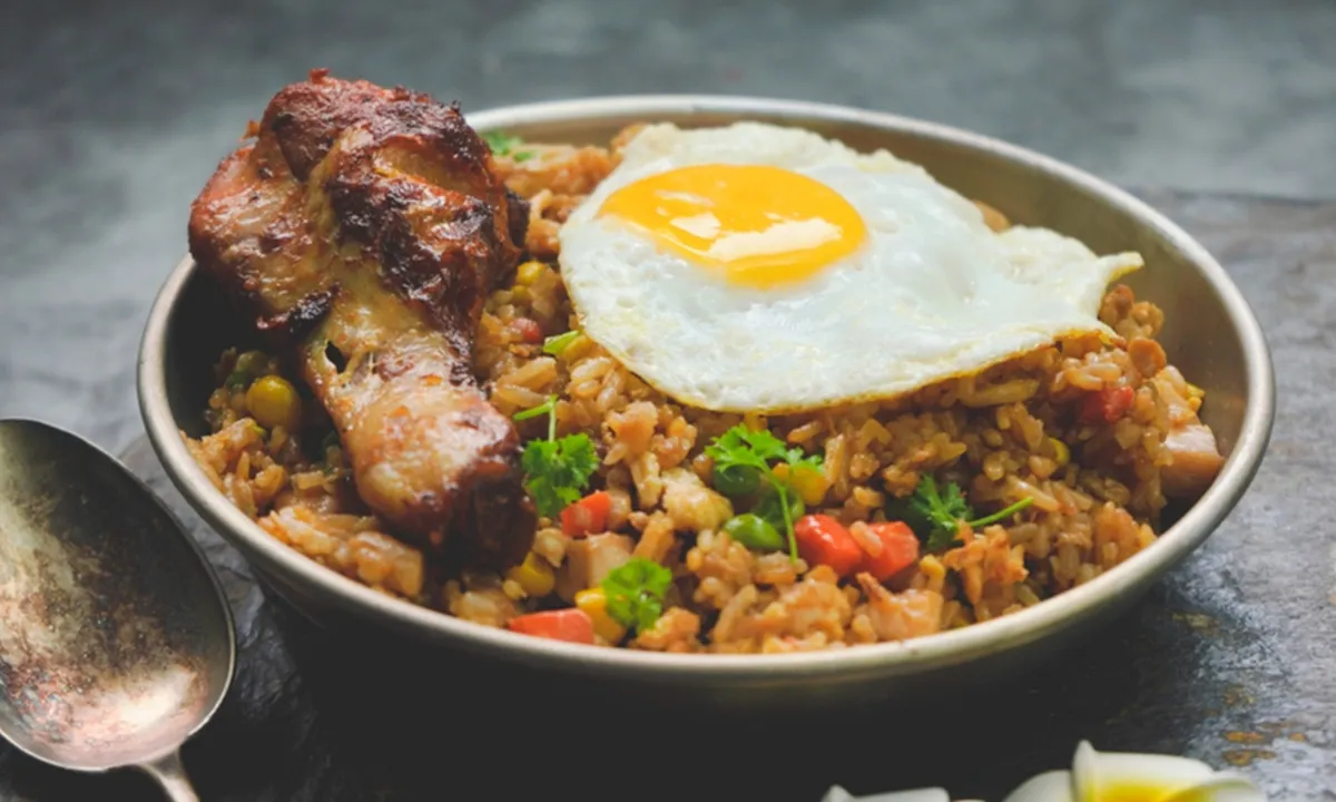 Daftar Nasi Goreng Porsi Jumbo yang Wajib Dicicipi di Malang