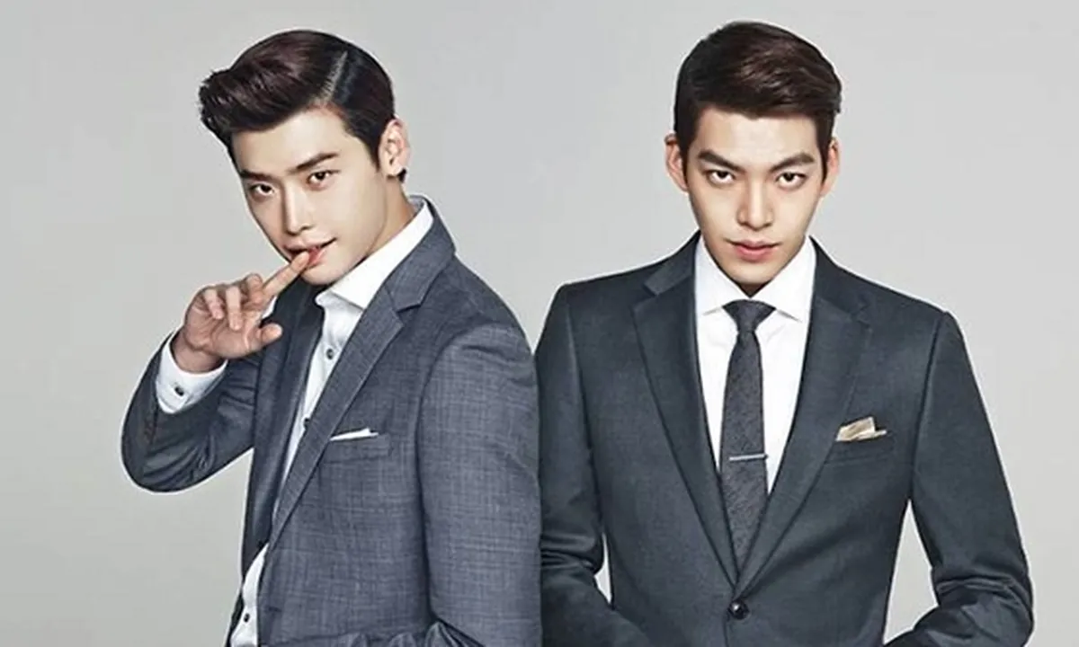 Dalam Masa Penyembuhan, Kim Woo Bin Liburan ke Hawaii Bareng Lee Jong Suk