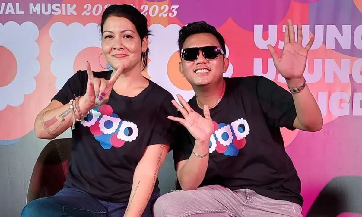 Demi Musik Dangdut, Melanie Subono Temui Denny Caknan di Ngawi