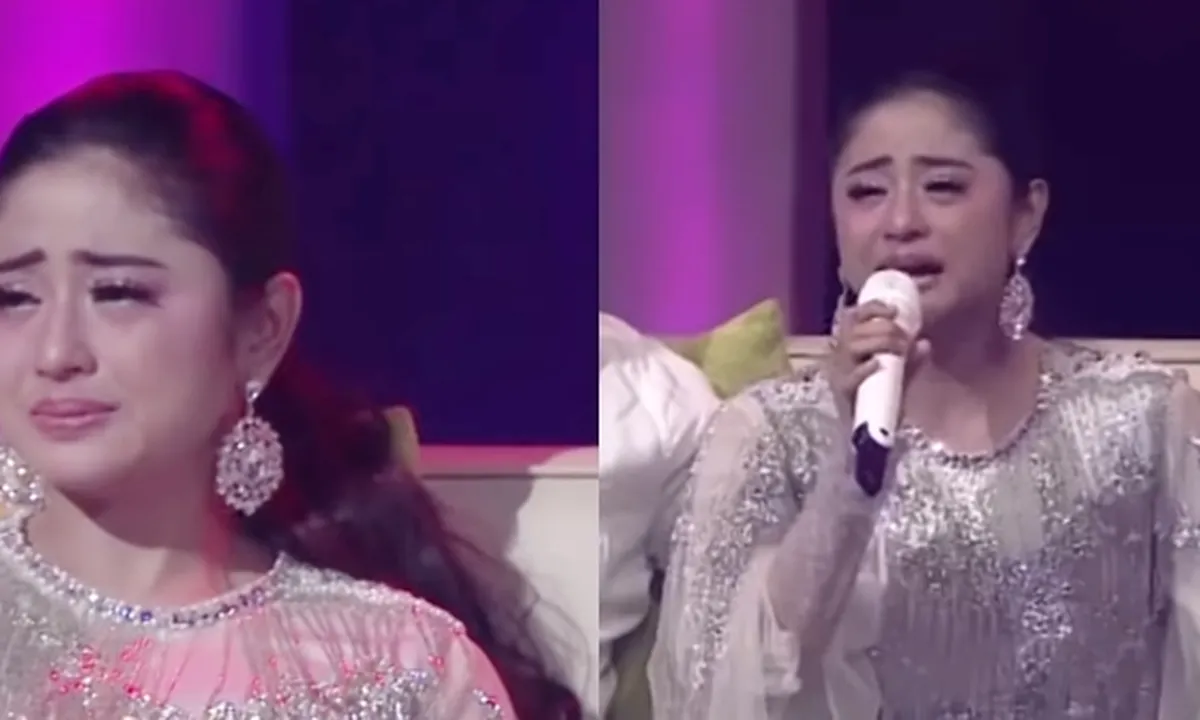 Dengarkan Fildan Nyanyikan 'Ayah', Dewi Perssik Menangis Hebat