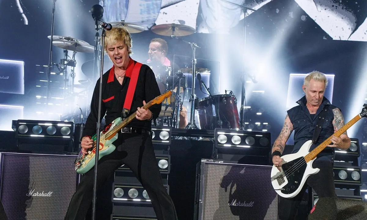 Deretan Lagu Green Day yang Populer di Tahun 2000an, Mana yang Bakal Masuk Setlist Konser di Jakarta?