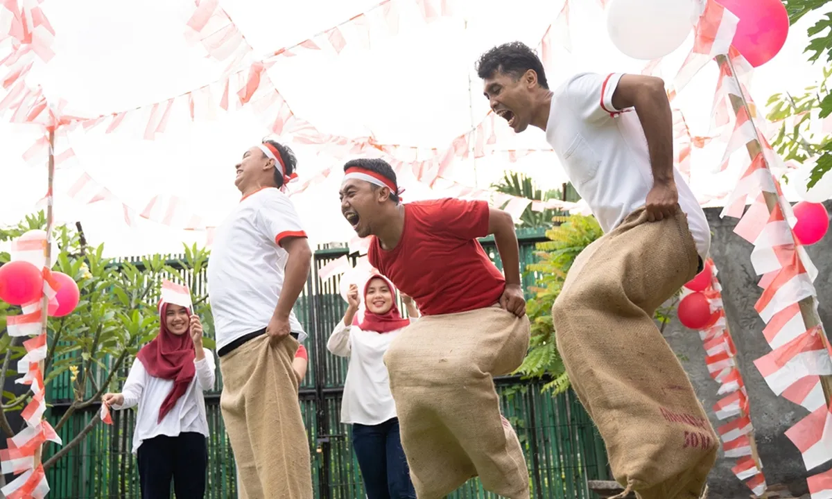 Deretan Lomba Agustusan yang Bisa Bawa Cuan, Ada yang Total Hadiahnya Ratusan Juta!