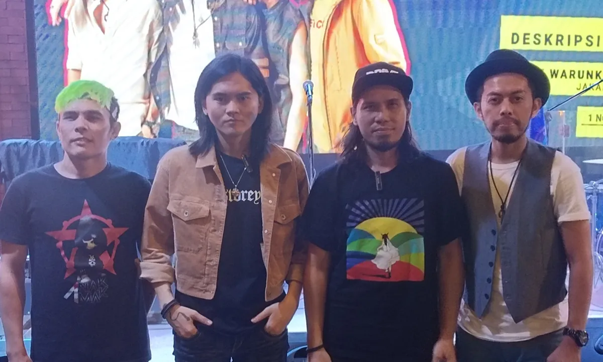 'DESKRIPSI DIRIMU' Single Perdana Axl Ramanda Sebagai Vokalis Drive