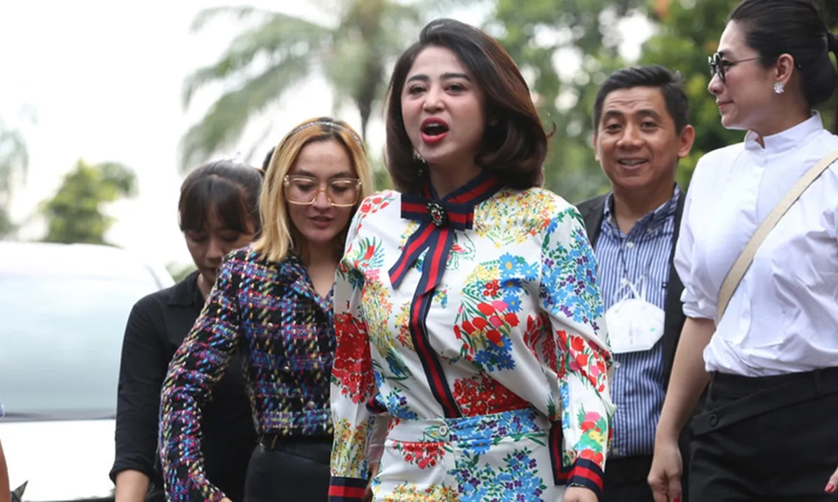 Dewi Perssik Bakal Laporkan RT yang Tolak Sapi Kurbannya ke Kelurahan