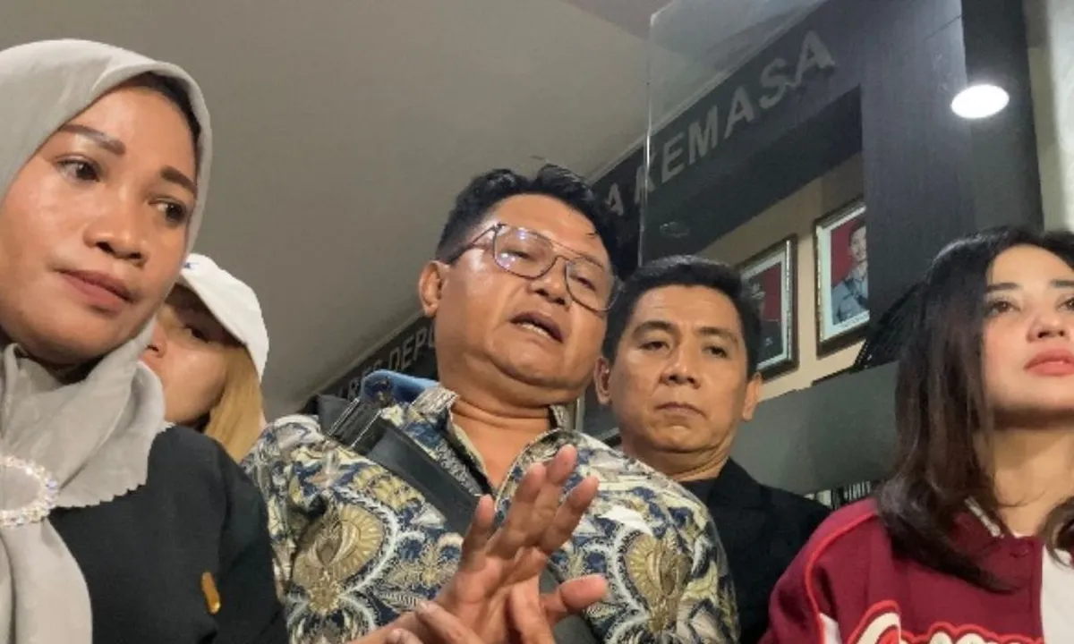 Dewi Perssik Maafkan Haters yang Sebut Dirinya Mandul, Tapi Masih Dilema Cabut Laporan