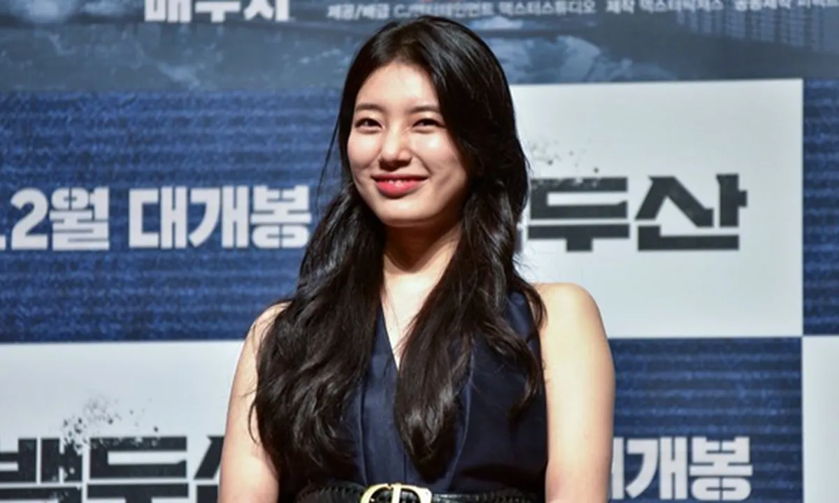 Dibilang Makin Kurus, Suzy Tampil Cantik & Stunning di Event Terbaru