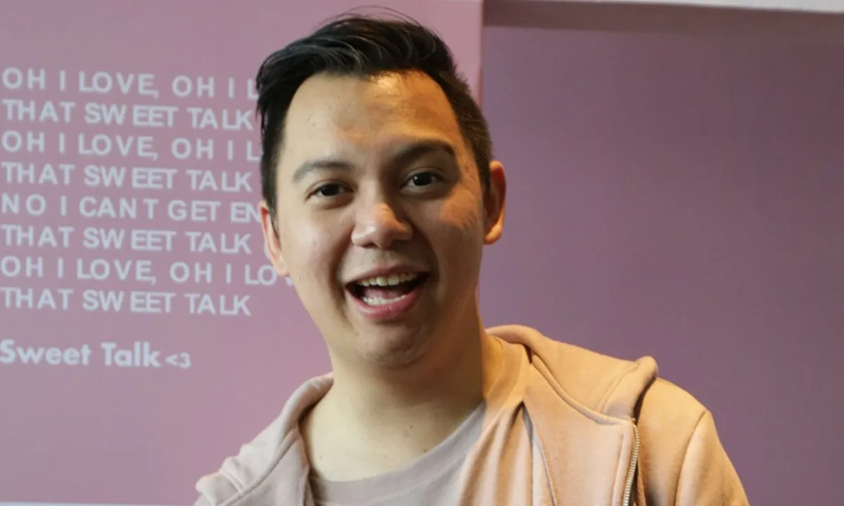 Dikabarkan Putus, Chandra Liow Unggah Postingan Mellow Untuk Devina Aureel