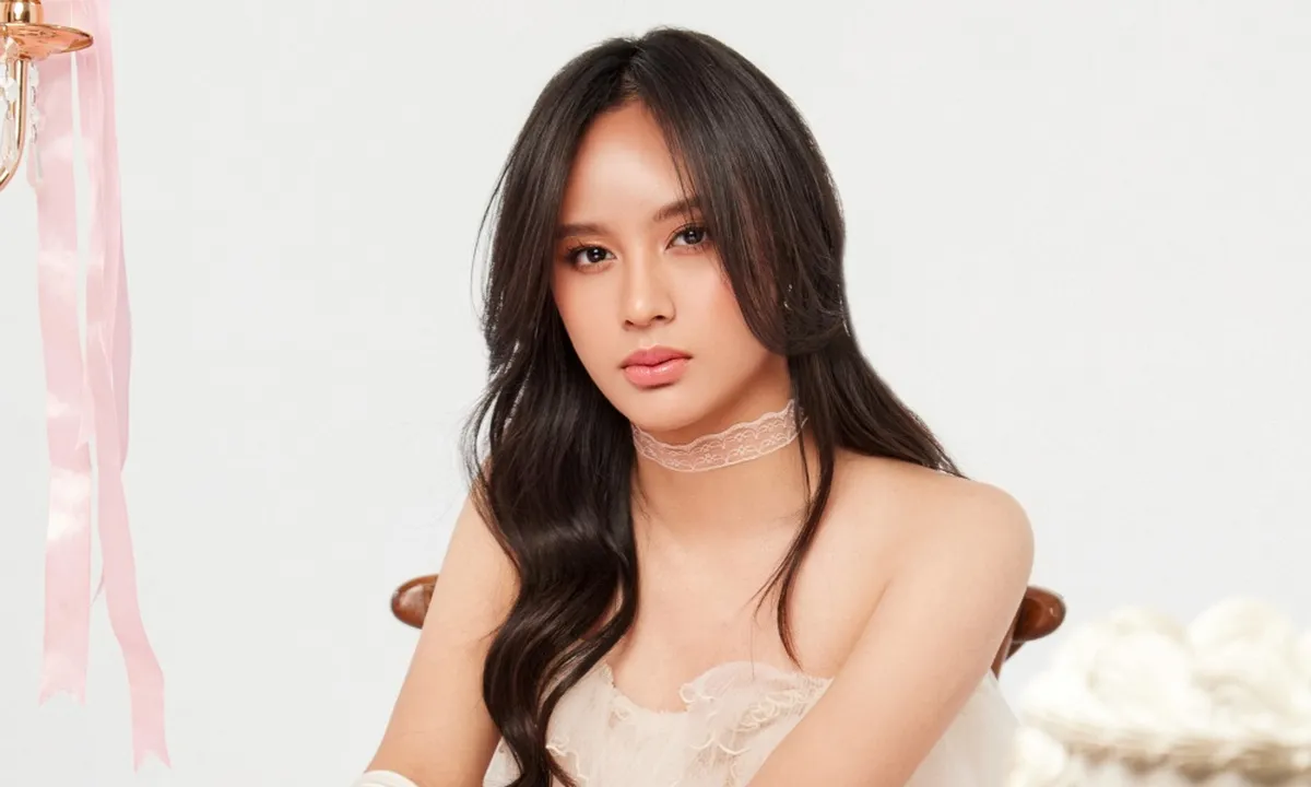 Dinda Ghania Rilis Single Tebaru Berjudul 'Half Of Me', Tentang Perasaan Kehilangan Usai Hubungan Berakhir