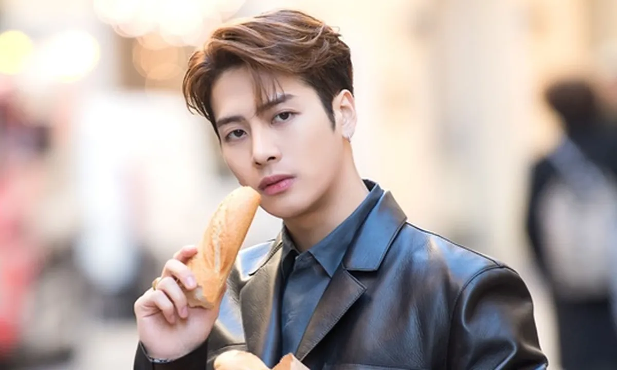 Dirumorkan Pacaran, Jackson GOT7 Beri Penjelasan Manis Kepada Fans