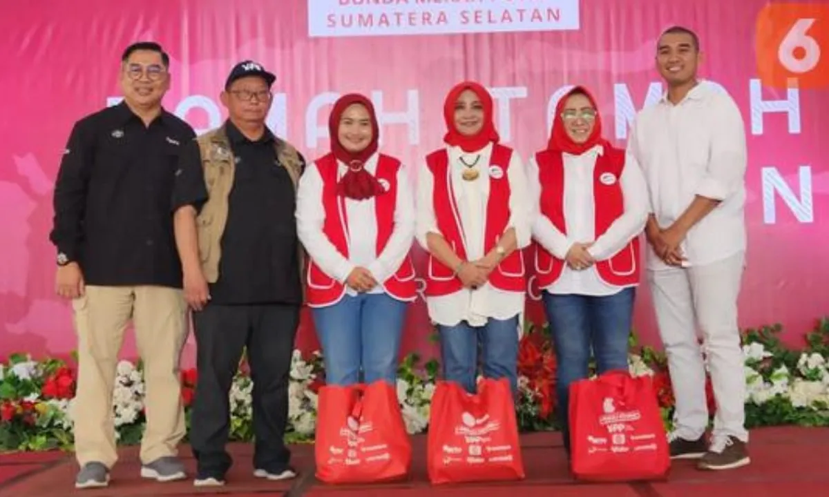 Disaksikan Menhub Budi Karya dan Gubernur Sumut, SCM Emtek Bagikan 1.300 STB Gratis ke Warga Palembang