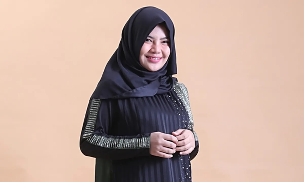 Dituding Pergi Umroh Secara Gratis, Begini Komentar Rosa Meldianti