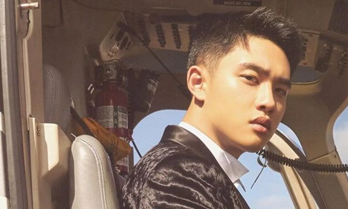 D.O. EXO Pindah Tempat Wamil dan Bawa Tas Besar Banget, Fans: Pengen Bantuin!
