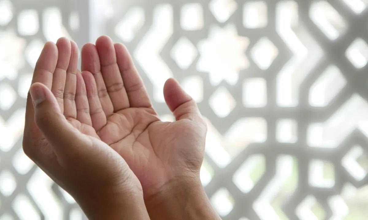 Doa Buka Puasa Serta Makna, Lafal, dan Waktu yang Tepat