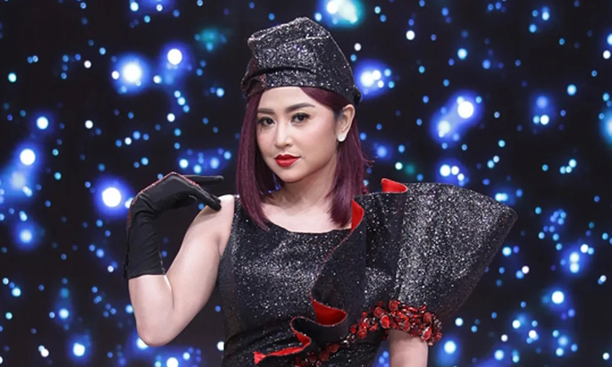 Doa Dewi Perssik di Momen Ulang Tahun Mendiang Sang Ayah