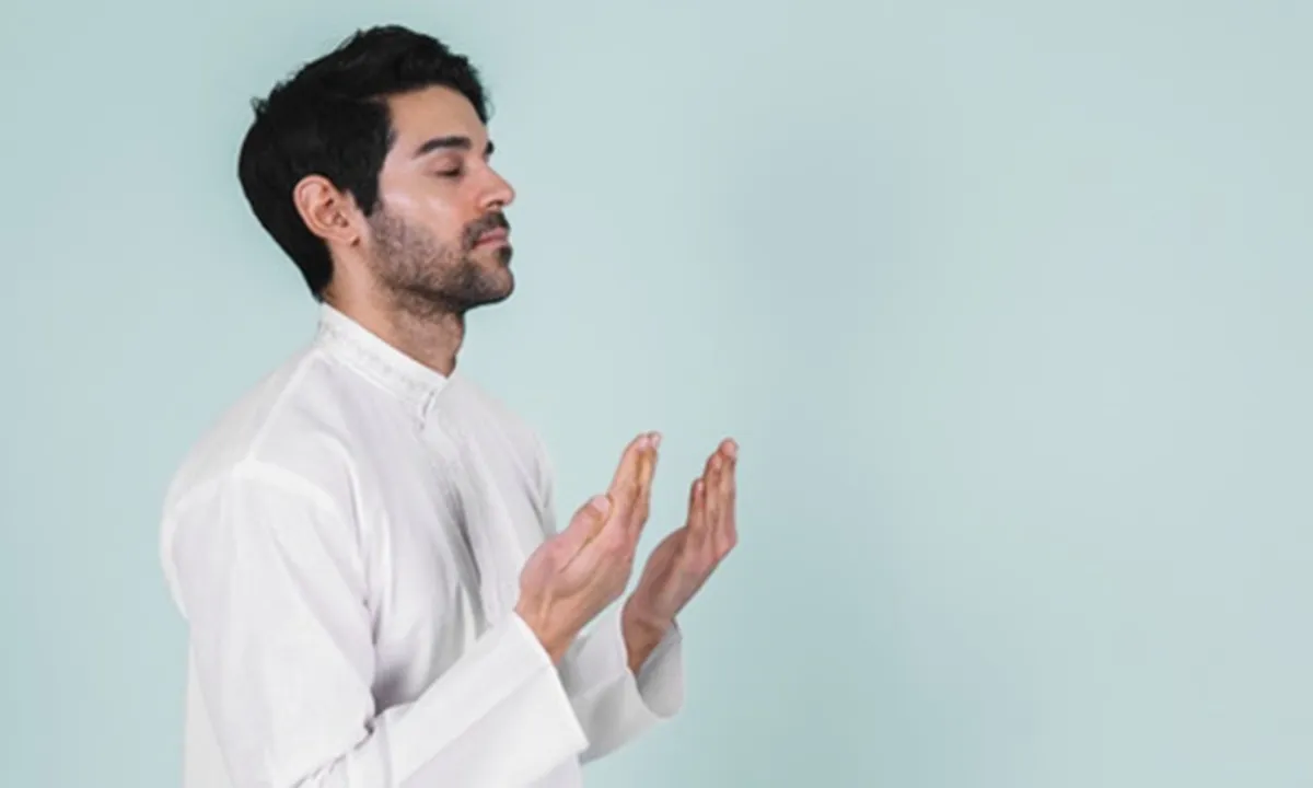 Doa Keselamatan Dunia dan Akhirat, Bisa Amalkan Setelah Sholat