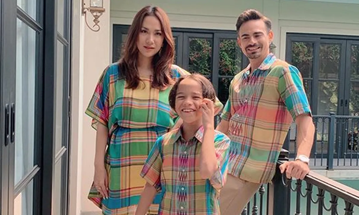 Doa Noah Putra Bunga Citra Lestari untuk Mendiang Ashraf Sinclair Bikin Netizen Terharu
