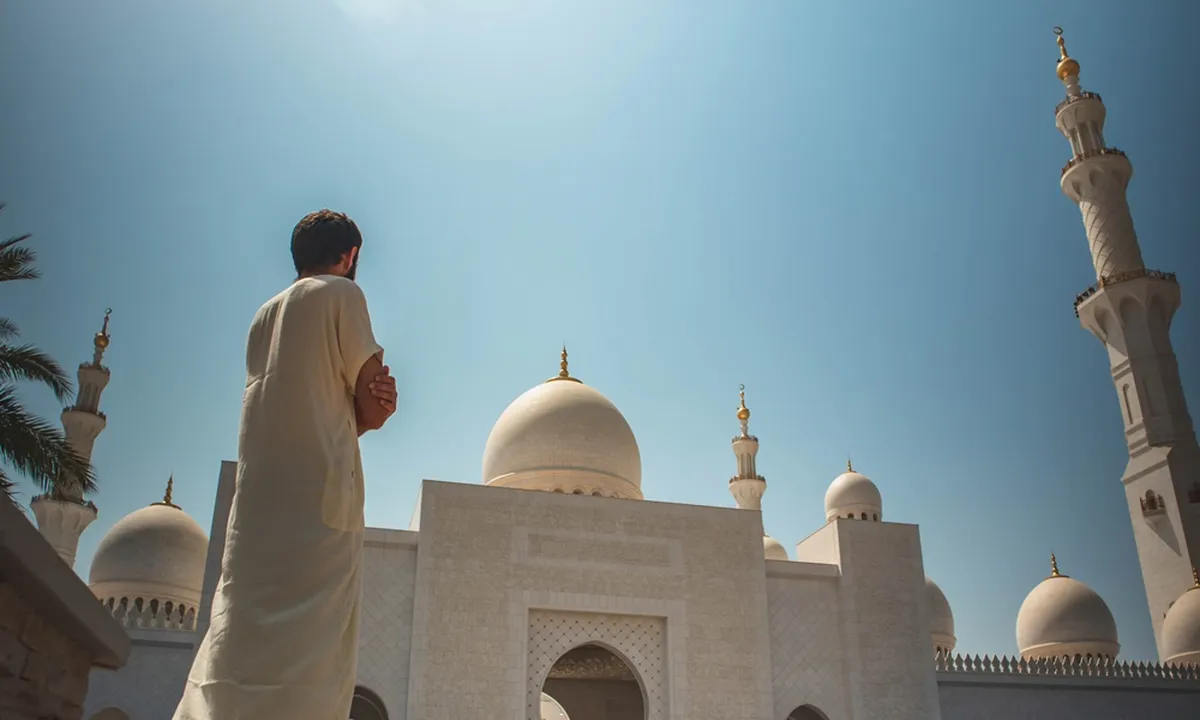 Doa Sholat Jumat Lengkap Beserta Urutannya, Ketahui Pula Amalan Sunnahnya