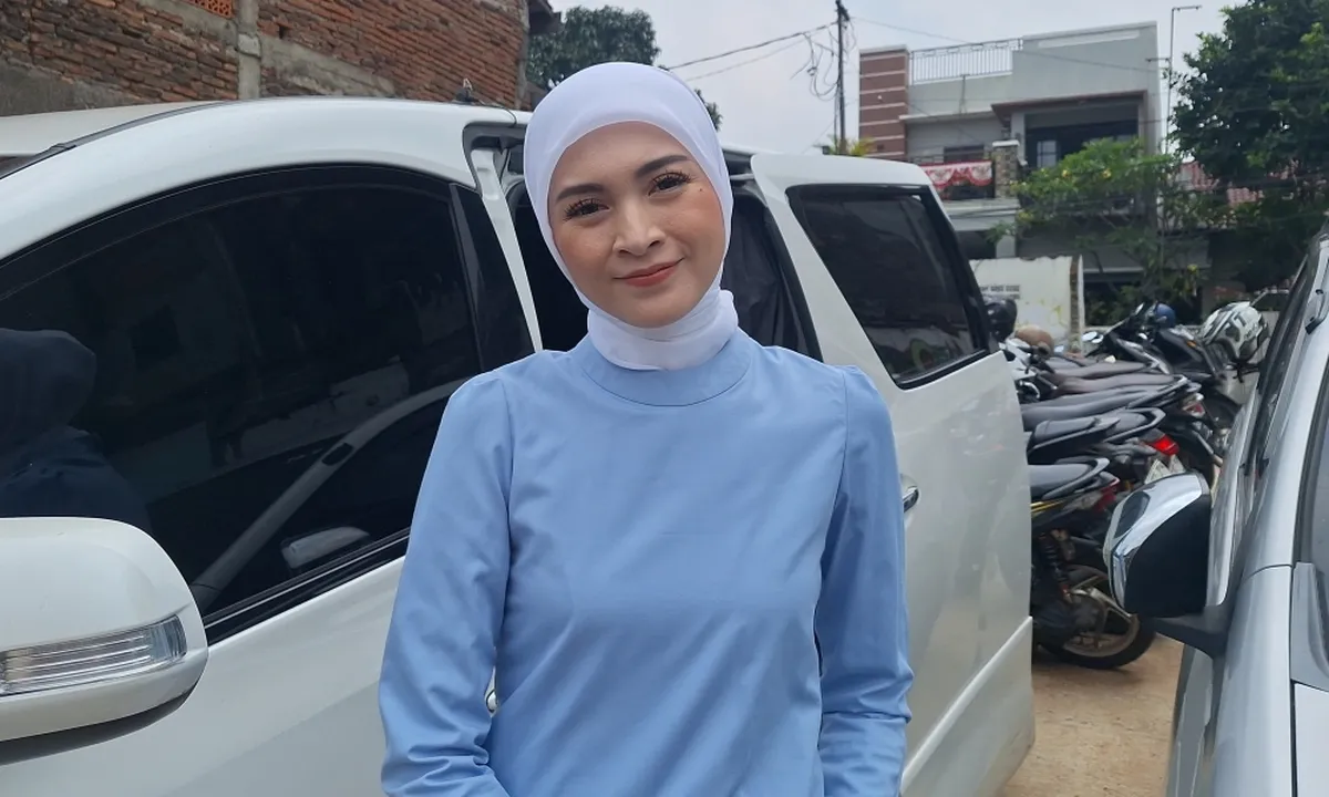 Donita Akui Rindu Syuting, Belum Dapat Restu Anak