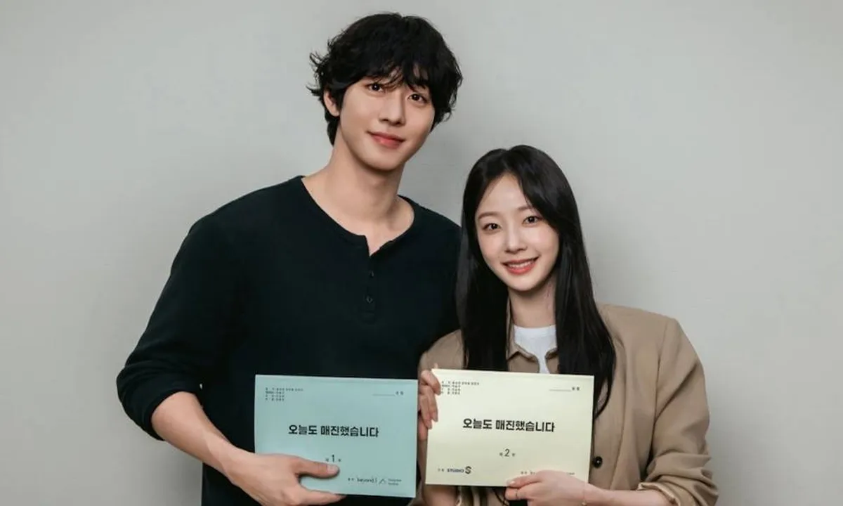 Drama Ahn Hyo Seop dan Chae Won Bin 'Sold Out On You' Tayang April