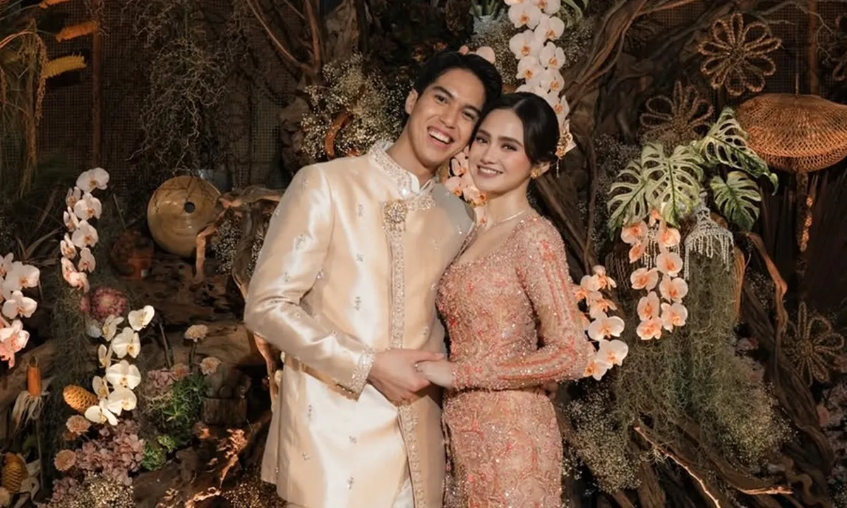 El Rumi dan Syifa Hadju