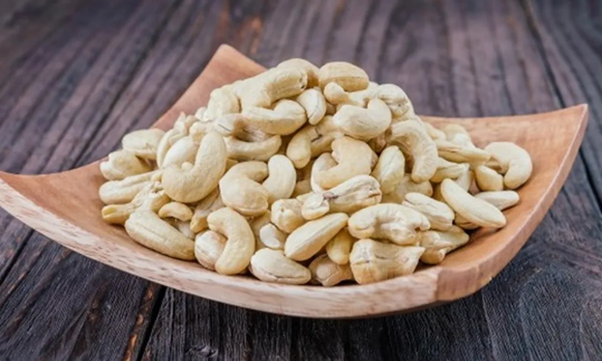 Enak dan Berkhasiat Ini 7 Manfaat Kacang Mete untuk Kesehatan, Sehatkan Mata - Kulit