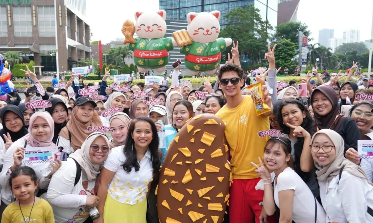 Es Krim Paling Mind-Blowing dengan Keripik Kentang Asli Hadir di Indonesia!