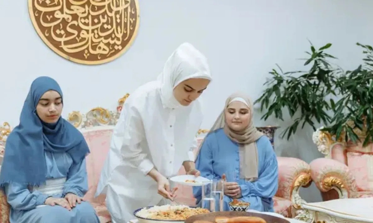 Etika Bertamu Saat Lebaran yang Perlu Diterapkan Menurut Ajaran Islam