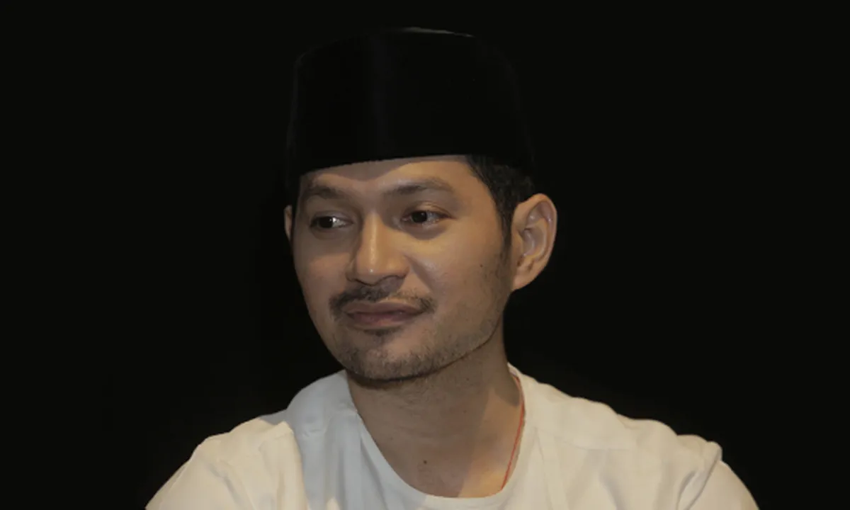 Evan Sanders Belajar Ngaji pada Irwansyah, Tertarik Dalami Agama
