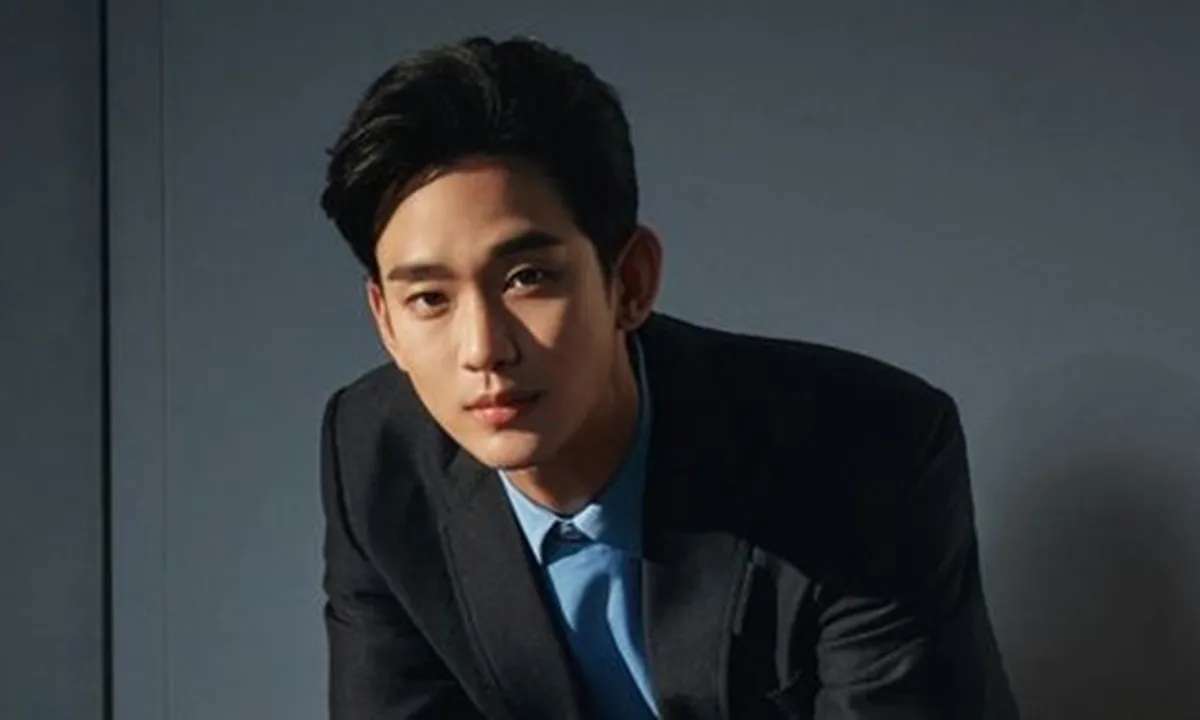 Fans Edit Wajah Kim Soo Hyun Jadi Cewek Cantik, Seperti Apa Hasilnya?