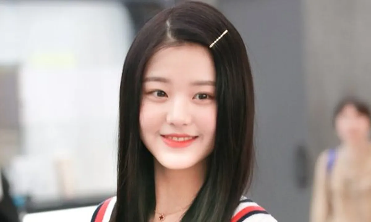 Fans Khawatir Melihat Rambut Wonyoung IZONE yang Rontok & Semakin Tipis