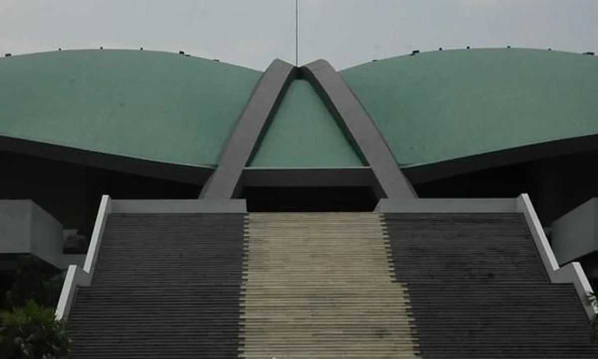 Gedung DPR Beserta Isinya Dijual Online Seharga Rp 100