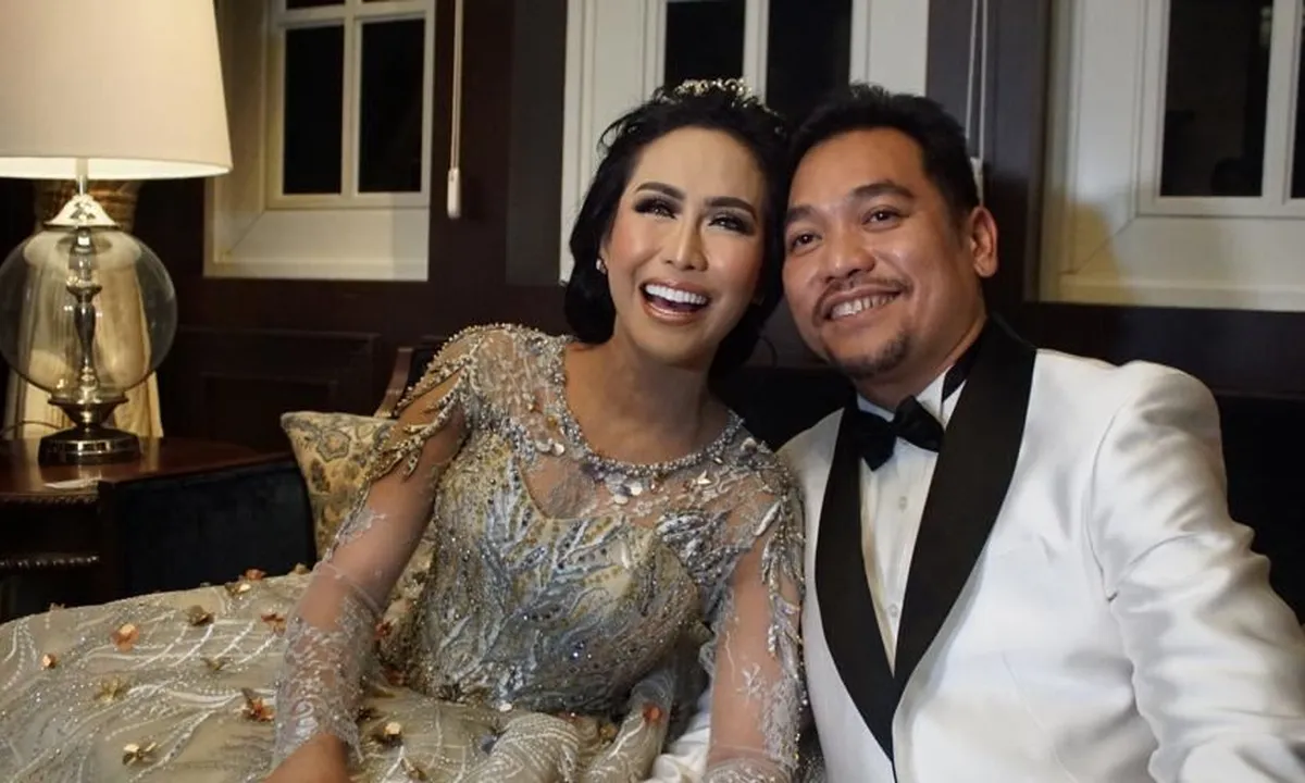 Gelar Resepsi, Ratu Meta: Doakan Kami Semoga Langgeng
