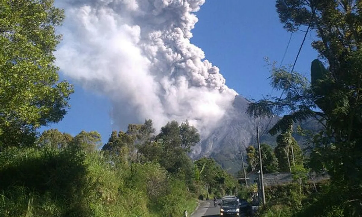 Gempa Bantul dan Erupsi Gunung Merapi Terjadi Bersamaan