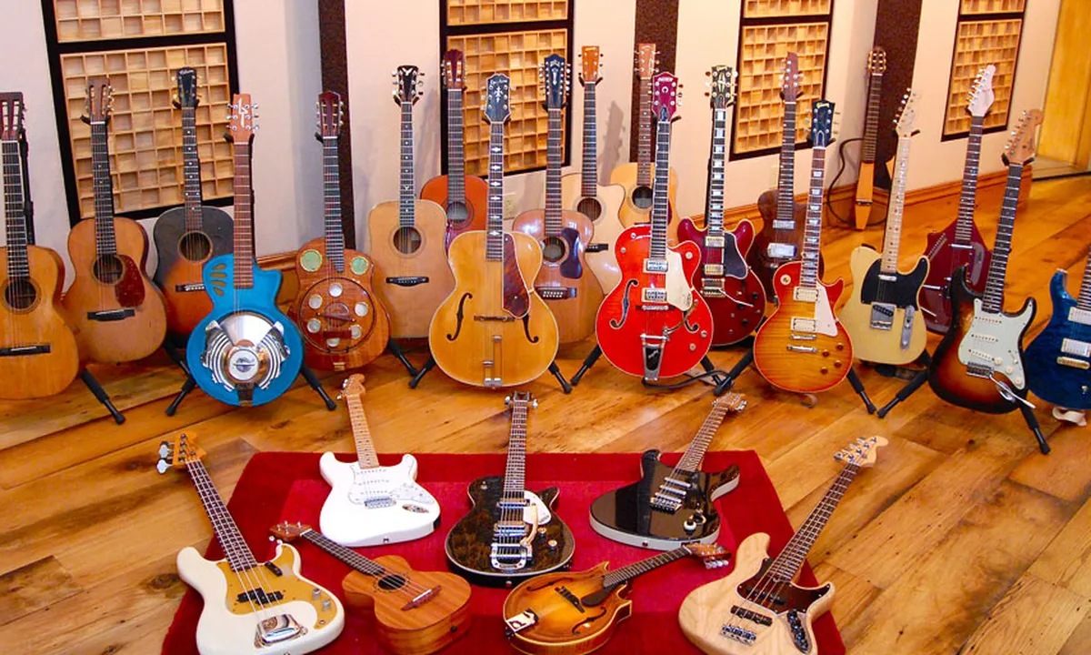Gila, Harga Gitar Ini Termahal di Dunia