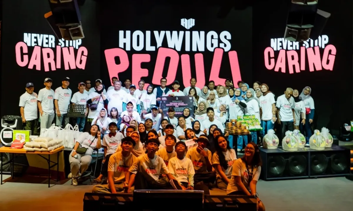 Holywings Peduli Gelar Pemeriksaan Mata Gratis Sekaligus Salurkan Bantuan Fasilitas bagi Warga Cikini