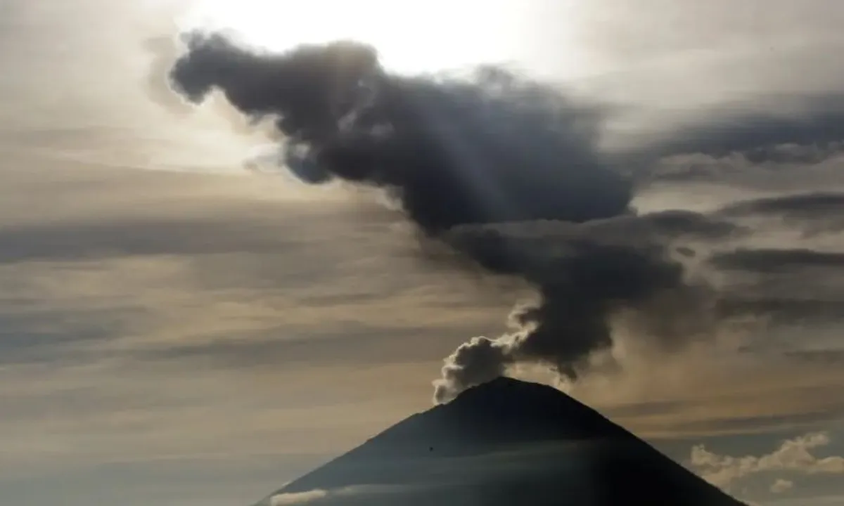 Ingin Mendaki Gunung Agung? Ketahui Lokasinya dan Hal Penting Ini