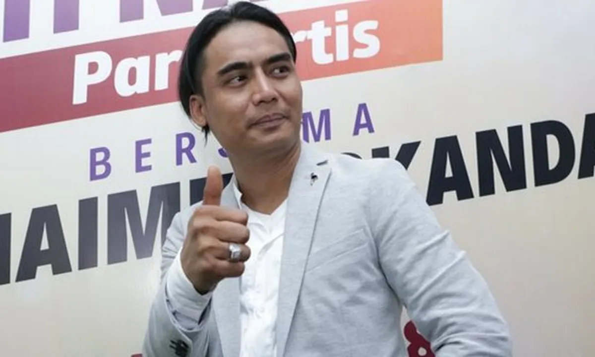 Ini Alasannya Charly Van Houten Kembali ke ST12