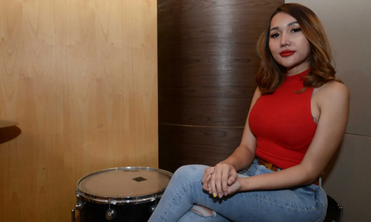 Ini Dia Sosok Teman Dekat Lucinta Luna, Benarkah Seorang Aktor dari Filipina?