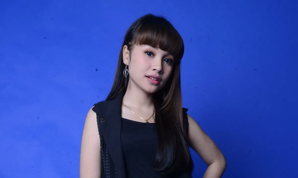 Ini Nih yang Bikin Tasya Rosmala Ngefans Ratu Dangdut Elvy Sukaesih