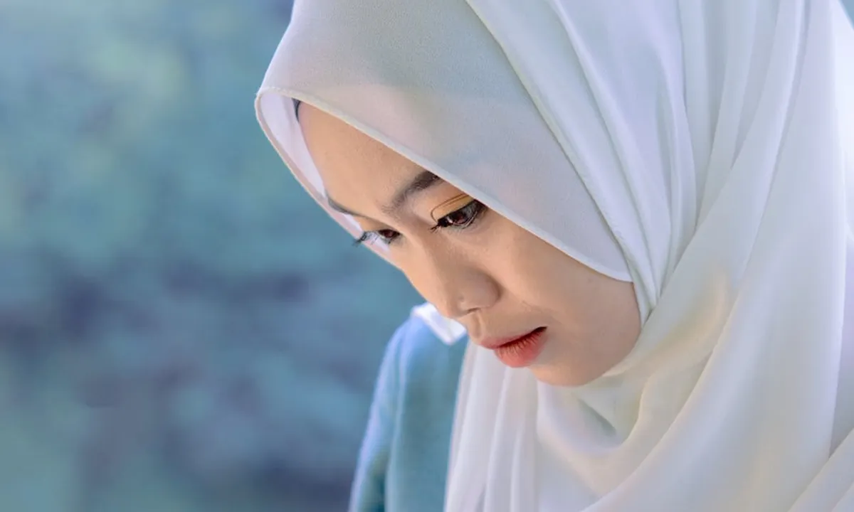 Inspirasi Hijab Simpel dan Elegan untuk Menyambut Silaturahmi Lebaran