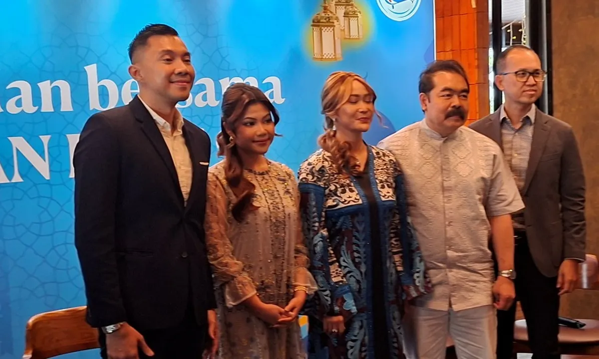 Inul Daratista dan Adam Suseno Rayakan Ramadan Sehat Bareng Frisian Flag
