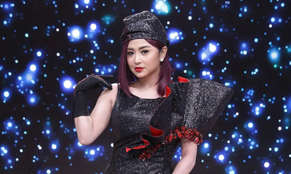 Isi Waktu Break Syuting Dengan Dance, Gerakan Dewi Perssik Bak Penari Profesional