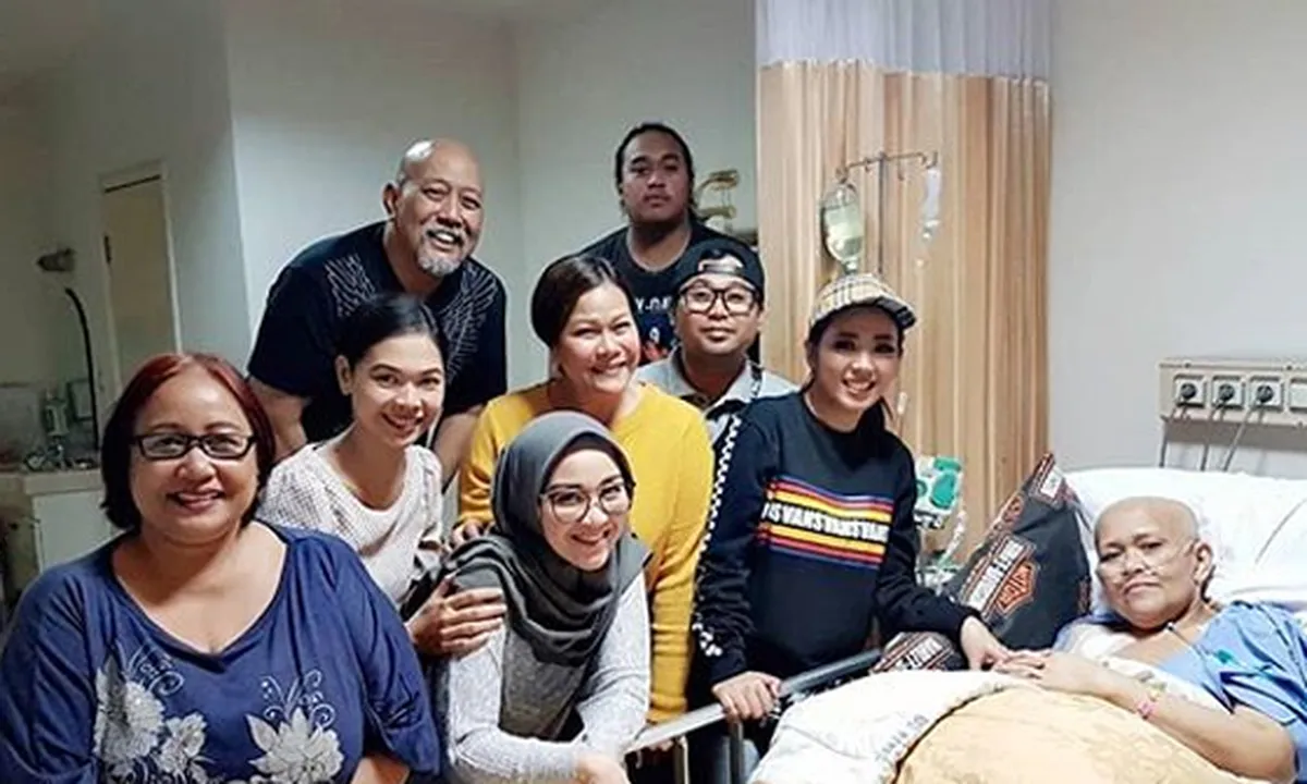 Istri Indro Warkop Terkena Kanker Paru, Ini Gejala Yang Sering Tak Disadari