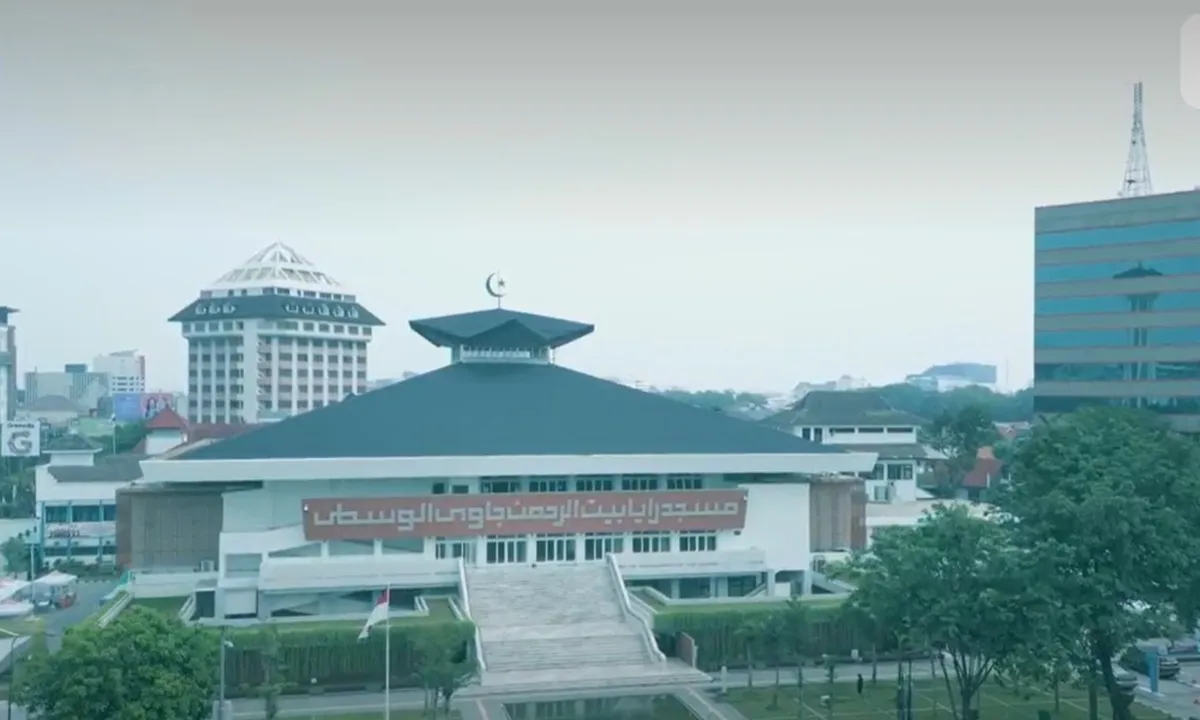 Jadi Lebih Instagramable, Intip Tampilan Masjid Raya Baiturrahman Semarang Setelah Direnovasi
