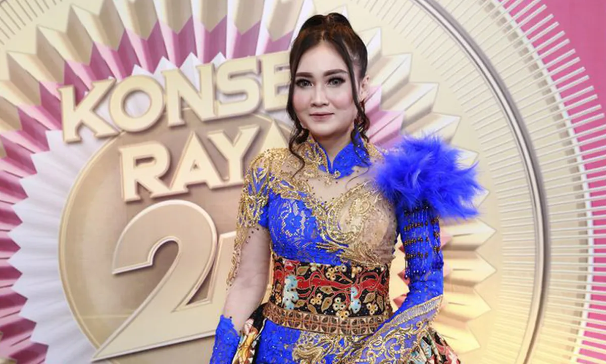 Jalan-Jalan Ke Thailand, Nella Kharisma Dikerjai Penjual Es Krim