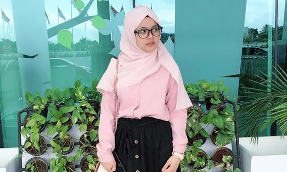 Jalani Ujian Nasional Hari Pertama, Putri D'Academy: Doain Semoga Hasilnya Memuaskan