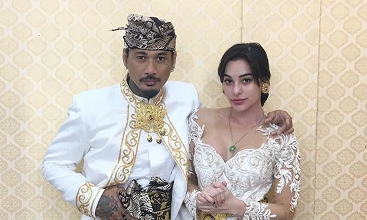 Jerinx Ceritakan Masa PDKT Nora Alexandra, Banyak Bercanda Tapi Serius