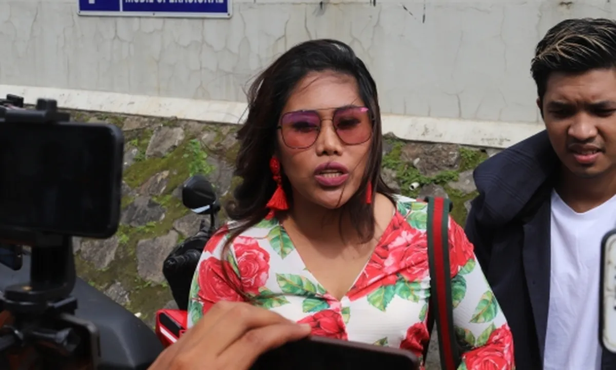 Kabar Duka, Evi Masamba Keguguran Calon Bayi Dalam Kandungannya