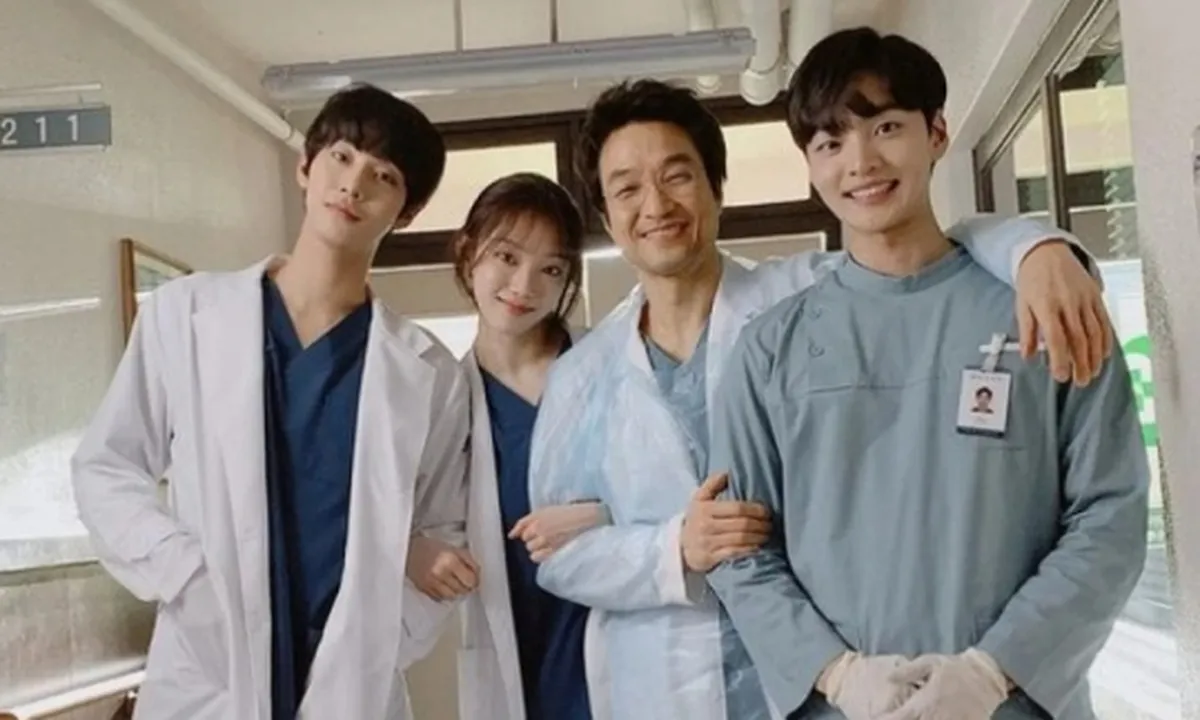 Kabar Gembira! Drakor Populer 'Dr. Romantic' Kini Tayang di NET TV