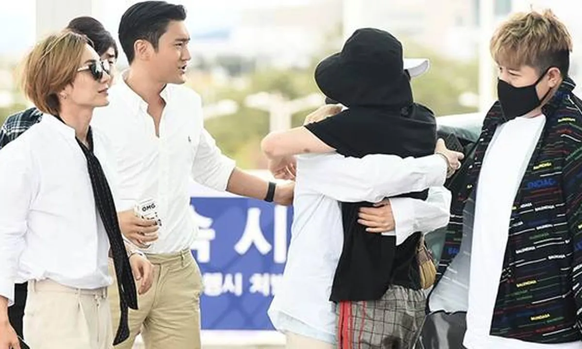 Kangin Umumkan Keluar, Super Junior Berangkat ke Jeddah Arab Saudi